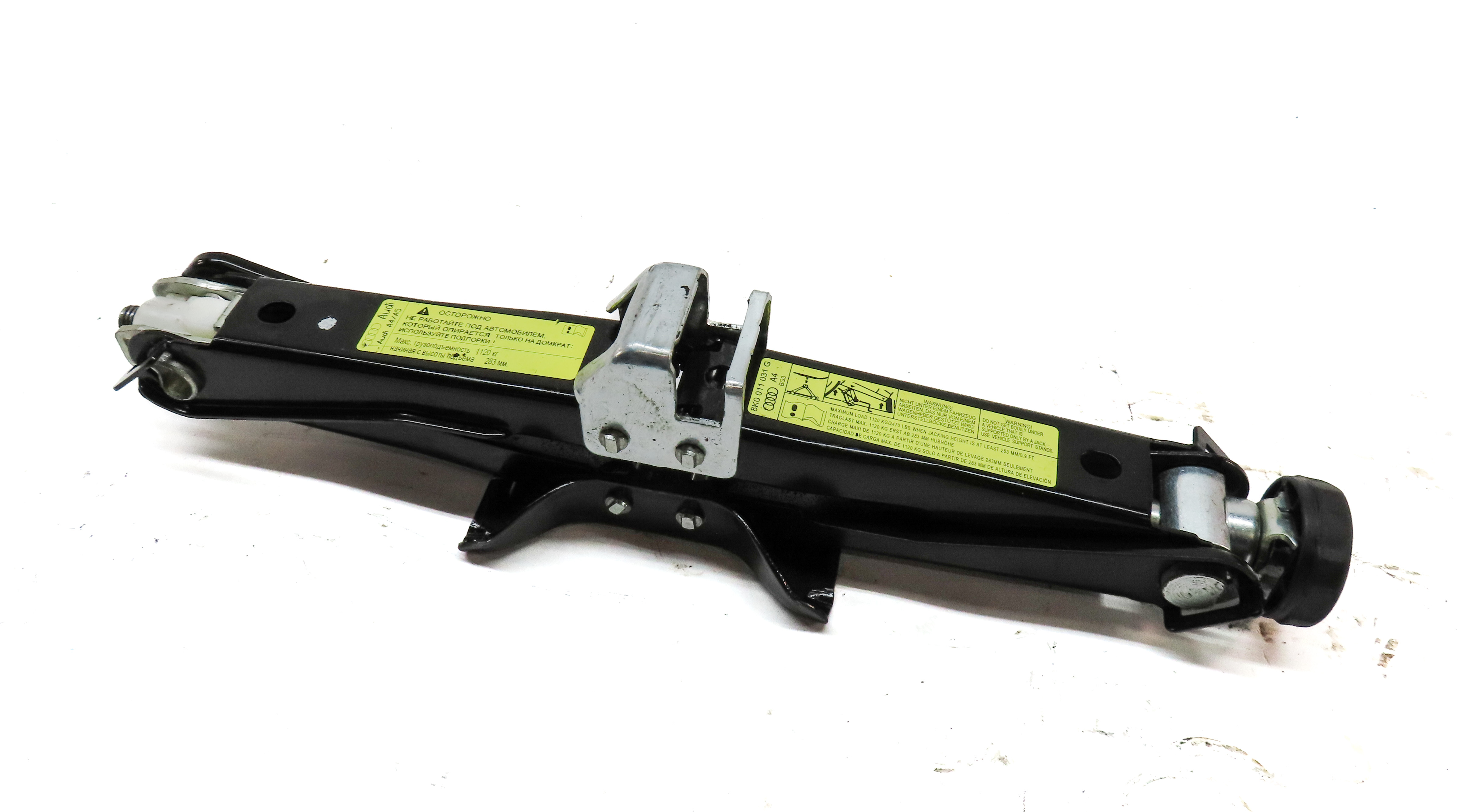 2003 BMW 325Ci CONVERTIBLE (E46) EMERGENCY ROADSIDE SPARE TIRE SCISSOR JACK — exact item pictured